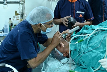 Endoscopic surgery setup